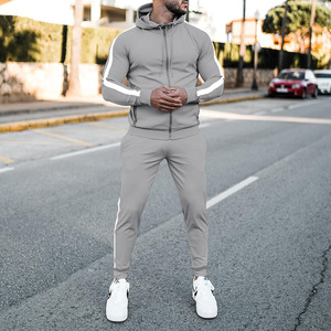 Conjuntos Deportivos de Felpa Personalizados de Alta Calidad con Logotipo Bordado, Conjuntos Deportivos de Forro Polar para Hombre, Ropa Deportiva para Correr - Product Image 2