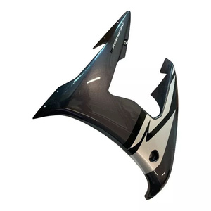 Carena Faro Destro Originale Yamaha YZF-R6 2003-2004 in Fibra di Carbonio ABS e Plastica Grigia - Product Image 1