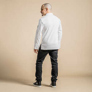 Chaqueta de Chef Transpirable de Tela Tejida de Poliéster/Algodón con Estampado en Relieve, Servicio OEM de Detección de Agujas <span class=keywords><strong>para</strong></span> Hombres - Uso en Restaurantes y Bares - Product Image 3