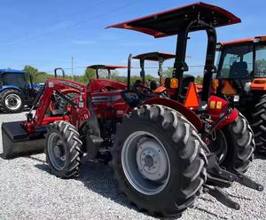Massey Ferguson 2022 H 2605 avec chargeur et godet à fixation rapide, seulement 90 heures! 4x4, commandes de chargeur de manette de moteur diesel de 55 HP - Product Image 6