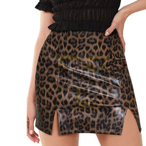 Jupe en cuir pour femme taille haute fabriquée en usine OEM avec une mini-jupe slim en cuir de vachette véritable acceptée sous marque privée - Product Image 1