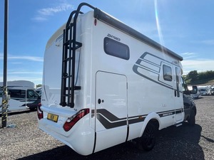 Autocaravana Usada Hymer ML T 570 Perience Automática de Lujo Mercedes RV Camper Camptruck - Product Image 6