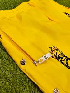 2025 Offre Spéciale bouton personnalisé pantalons de survêtement rayure Flare piste Nylon coupe-vent pantalon avec boutons personnalisés sur le côté pour hommes polaire survêtement - Product Image 4