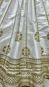 Lehenga choli ปาร์ตี้ที่มีการเย็บปักถักร้อย zari ทำงานและ dori - Product Image 3