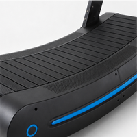 Tapis roulant manuel incurvé non motorisé auto-alimenté, résistance magnétique, capacité de charge 180 kg, équipement de fitness commercial pour salle de sport
