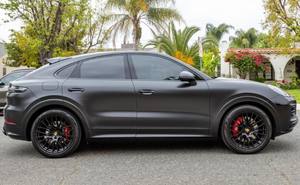 Certificado usado 2022 para Cayenne GTS Coupe Twin-Turbo V8 AWD OEM 1 año de garantía - Product Image 5