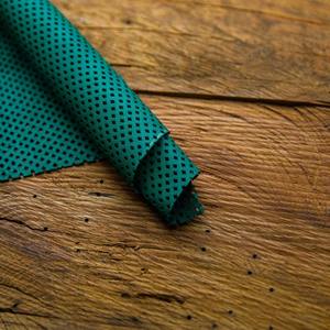 Cuero perforado verde azulado exuberante disponible en 1 a 22 pies cuadrados para productos de cuero personalizados. - Product Image 4