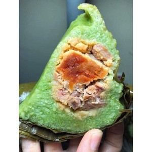 Torta di riso glutinoso piramidale piccola piramide congelata con riempimento salato dal fornitore vietnamita - Product Image 4
