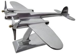 Avion en aluminium artisanal, finition optimale pour la décoration de bureau à domicile, table décorative pour le Ramadan, fournitures de bureau et utilisation sur le bureau - Product Image 2