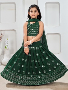 Ensemble Lehenga Choli long vert pour enfants Shoryam Fashion, travail de miroir de créateur, tenue ethnique pour les fêtes, pour filles, toutes saisons - Product Image 3