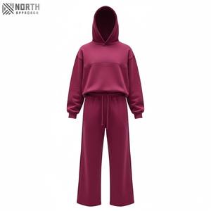 Conjuntos personalizados de ropa de calle de 2 piezas para hombre, sudaderas con capucha bordadas de nuevo diseño y pantalones acampanados, aspecto desteñido al sol lavado con ácido Vintage para invierno - Product Image 6