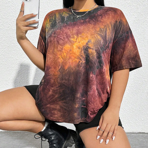 เสื้อยืดผู้หญิงทรงหลวมพิมพ์ลายมัดย้อมสำหรับฤดูร้อน รับผลิตแบบ OEM ผ้าฝ้ายระบายอากาศได้ดี พร้อมบริการติดโลโก้แบรนด์และรับผลิตแบบ Private Label มีตัวเลือกแฟชั่นหลากหลาย - Product Image 5