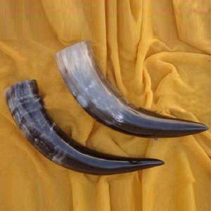 Nouveau Corne à boire Viking élégante en laiton, artisanale, naturelle, pour vin/bière, en corne de bœuf polie, haute qualité, disponible - Product Image 1