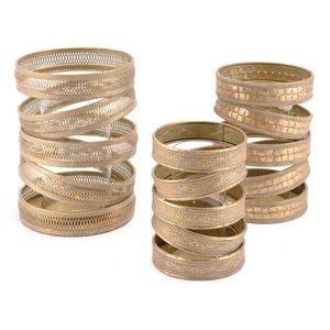 Support votif rond classique en métal avec doublure en verre pour une lumière rougeoyante chaude et une décoration intérieure moderne - Product Image 6