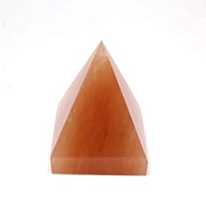Pyramide d'aventurine rouge cristal Quartz agate polie pour décorations de mariage et cadeaux pierre précieuse naturelle sculptée dans un style amoureux - Product Image 2