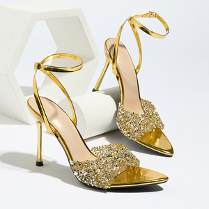 Sandalias de tacón alto absolutamente preciosas, femeninas, con punta en pico, tacón de aguja, PVC transparente - Product Image 1