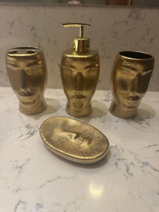 ชุดห้องน้ำดีไซน์หน้าโลหะไม่เหมือนใครเหมาะสำหรับการตกแต่งห้องน้ำในรีสอร์ทและการแสดงของขวัญของโบราณจากอินเดีย - Product Image 2