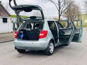 SKODA FABIA 1.2 d'occasion 2010, conduite à gauche/droite - Product Image 3