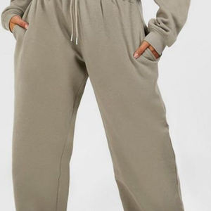 Nuevos chándales de Entrenamiento Personalizados al por mayor para mujer, conjunto de ropa de calle con capucha y pantalones de chándal - Product Image 5