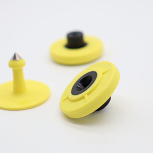 Wholesale Good quality <b>Tracking</b> identification RFID Ear <b>Tags</b> For Animals - Product Image 1