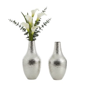 Jarrón de Flores de Metal de Aluminio Martillado Plateado Moderno de Alta Calidad para Decoración del Hogar y Eventos de Boda a Bajo Precio - Product Image 1