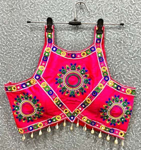 Blusa de moda con colorido trabajo multihilo Real Mirror Work Fancy Back Kodi Latkan-Tejido tejido para bodas - Product Image 4