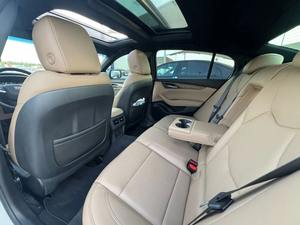 2020 Modèle Cazillac CT5 V4 GCC avec sièges en cuir à direction gauche pour les ventes saisonnières - Product Image 4