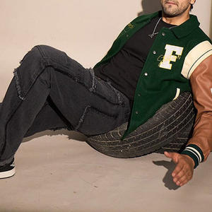 Veste universitaire verte pour homme, en polyester/coton mélangé, style bomber, avec patch brodé sur le devant, streetwear tendance - Product Image 2