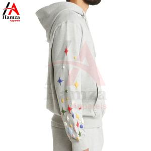 Sudadera con capucha de manga larga estampada de gran tamaño OEM sudaderas con capucha para hombre hechas a medida con parche bordado de Hamza Apparels - Product Image 4