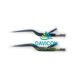 Pinzas de Coagulación Bipolares Aisladas Angulares y Obtusas con Canal de Succión Integrado para Epistaxis, Acero con Orificio de Corte, DAVICON, Longitud 19 cm - Product Image 1