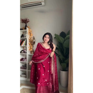 Ensemble de costume ethnique en tissu Jimi Choo pour femme Plazo entièrement cousu et 2.2M Dupatta bordure en dentelle avec fil à paillettes pour la fête Kurti - Product Image 1