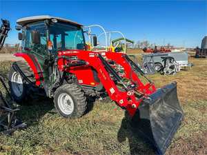 Tractor de Ruedas Massey Ferguson 1735M 4WD 2019, Nuevo y Usado, Potencia Nominal de 35 HP, Motor Principal, Engranaje Incluido para Inspección con Video - Product Image 2