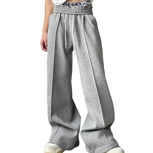 Pantalon de survêtement baggy décontracté pour homme avec taille élastique Pantalon de survêtement athlétique à jambes larges avec poches Pantalon à fermeture à cordon de serrage à taille moyenne - Product Image 1