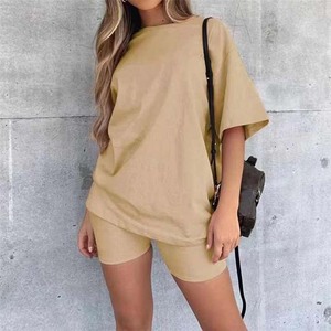 Nouveau à manches courtes vêtements de sport décontractés femmes ample grande taille Yoga ensemble Fitness hauts T-shirt Shorts costume femmes ensembles - Product Image 3
