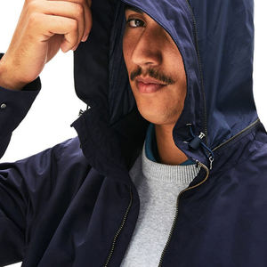 Sweats à capuche d'hiver pour hommes de qualité supérieure avec conception de logo personnalisé Style uni de haute qualité et impression numérique en vente - Product Image 4