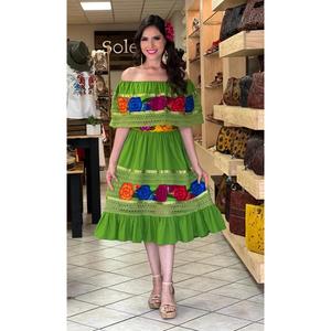 Vestido Maxi Blanco con Cuello en V y Bordado Floral para Mujer, con Dobladillo con Volantes, de Algodón, Lavable, Ecológico, Estilo Étnico Mexicano, para Verano - Product Image 3