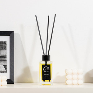 Diffusore di Oli Essenziali in Vetro di Lusso 100ml - Fragranza a Lunga Durata - Product Image 2