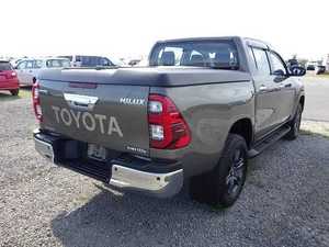 Camioneta Hilux Revo 2024 Usada, Automática, Volante a la Izquierda, 4x4, Diésel Turbo, Asientos Oscuros - Product Image 3