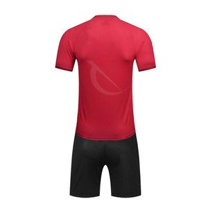 2025 personnalisé séchage rapide hommes adulte 100% Polyester confortable football uniforme dernière conception impression numérique équipe Football - Product Image 2