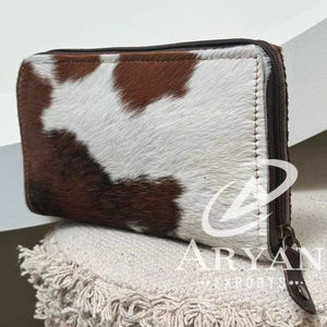 Cartera de piel de vaca occidental para mujer, monedero Continental con cremallera de cuero Real, elegante funda de mano con estampado de vaca Natural, regalos para ella - Product Image 1
