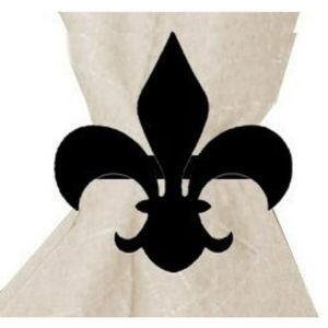 Décor ronds de serviette en fer massif avec une texture dégradée pour l'esthétique de la table à manger cottagecore. - Product Image 1