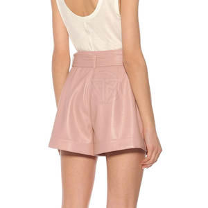 กางเกงขาสั้นหนังลำลองใส่สบายทุกวัน ด้วยสัมผัสนุ่มสบาย ดีไซน์เป็นมิตรกับสิ่งแวดล้อม เพื่อสไตล์ทันสมัยและสวมใส่ง่าย - Product Image 4