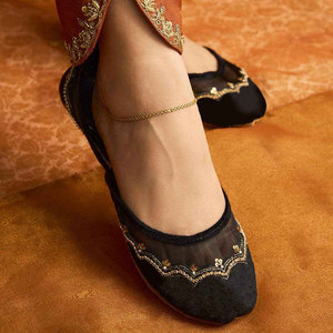 รองเท้าคุสซ่าแฟชั่นสำหรับผู้หญิง สวมใส่สบาย กันลื่น พิมพ์ลาย ทนทาน พื้นรองเท้าหนังแท้ ด้านบนบุผ้ากำมะหยี่ - Product Image 1