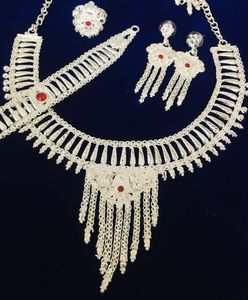 Juego de Joyería de Moda Estilo Vintage Chapado en Oro de 24K, Collar, Aretes y Brazaletes de Cobre, Regalo para Comoras y Mayotte, EE. UU., Francia - Product Image 6