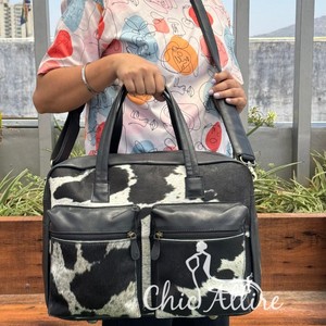 Personalized Eco-Friendly Genuine Hair-On Cowhide <b>Leather</b> Diaper <b>Bag</b> for Dad & Mothers Large Capacity Baby <b>Changing</b> <b>Bag</b> for Moms - Product Image 1