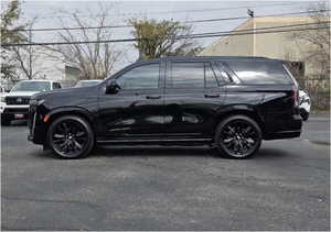 Voitures d'occasion 2021 CAD-ILL-AC AWD diesel à essence berline gauche avec sièges intérieurs en cuir foncés - Product Image 3