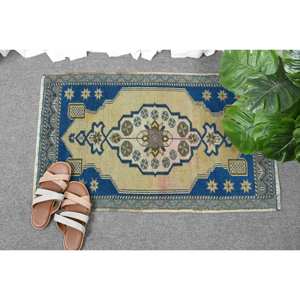 Alfombra clásica de lana azul Beige 1,7 X 2.8ft Diseño de retazos turco hecho a mano para sala de estar o dormitorio con respaldo de látex - Product Image 4