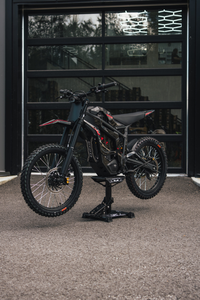 Mejor oferta al por mayor Nuevo asistente inteligente 2025 Premium Nuevo Talaria-Sting MX5 Pro 8000W Dirt Bike eléctrico 72V/45Ah batería - Product Image 3