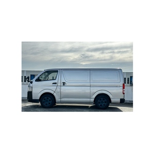 Mini-bus Hiace 12 places de 2008, essence, Toyota Hiace d'occasion avec transmission automatique, norme d'émission Euro 4 - Product Image 4