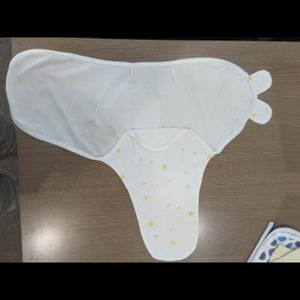 Écharpe d'emmaillotage réglable pour bébé certifiée sedex iso plus absorbante plus confortable facile à installer pour bébé fille et garçon - Product Image 3